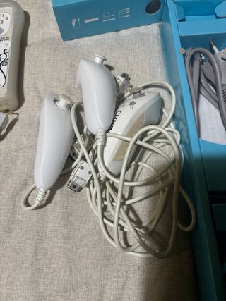 Nintendo Wii Consola + Accesorios y Juegos