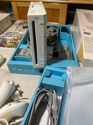 Nintendo Wii Consola + Accesorios y Juegos