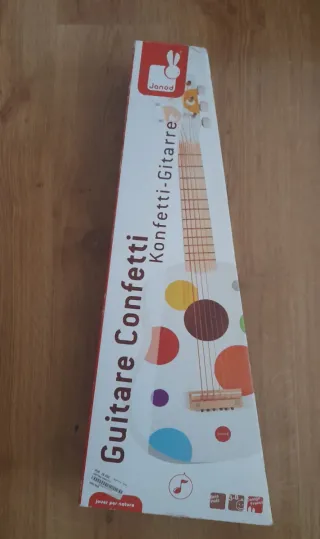 Guitarra infantil Janod puntos de colores