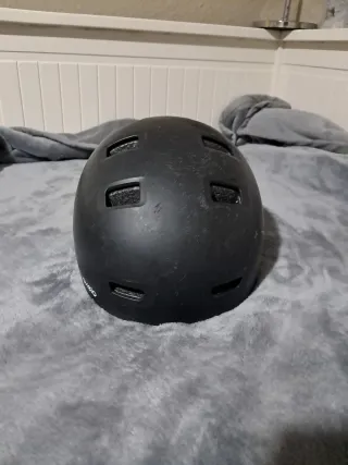 Casco de skate adulto negro