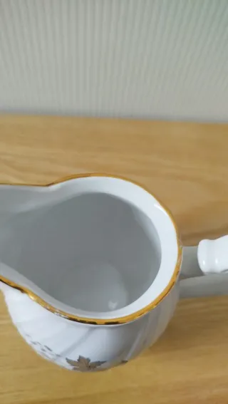 Lattiera Tognana in porcellana decorata