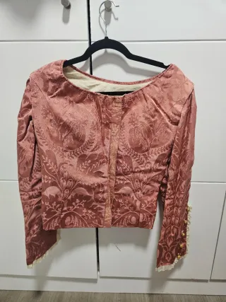 Traje Fallera s/m con mangas intercambiables