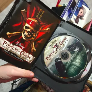 Piratas del Caribe: En el Fin del Mundo DVD
