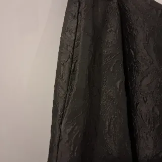 Falda midi jacquard con volumen