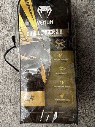Guantes Boxeo VENUM 16 OZ