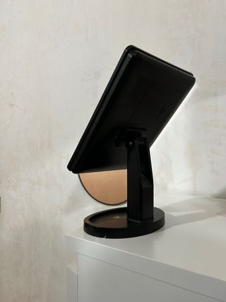 Specchio da trucco con luce LED