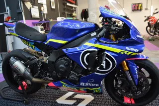 Yamaha R1 2019 circuito