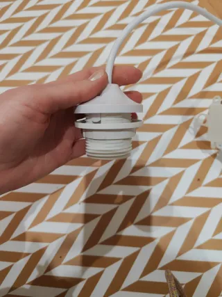 Cable y portalámparas para techo