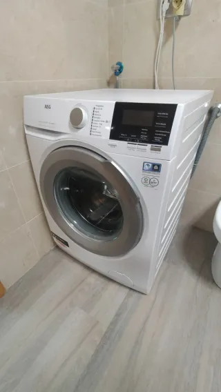 Lavadora AEG 6000 Series Lavamat Pro Sense