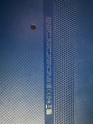 Portátil HP 2017 Azul Marino + Cargador