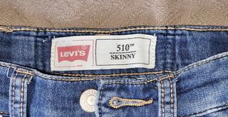 Calças Levi’s 510 Skinny Azul - 14 anos