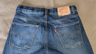 Calças Levi’s 510 Skinny Azul - 14 anos