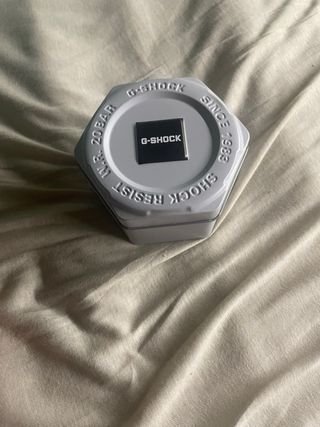 Vendo Casio G-Shock GA-2100 en color negro, modelo