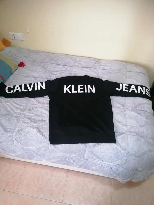 Calvin Klein 225€ parejas San Valentín + regalo