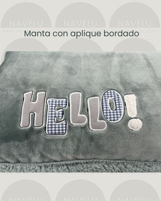 Manta verde con cesta