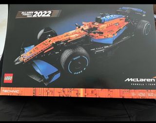 LEGO McLaren Formula 1 Team