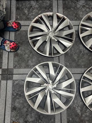 Tapacubos Peugeot 15 pulgadas