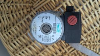 Pompa circolatore Wilo FRSL15/4.1 HE-3 caldaia