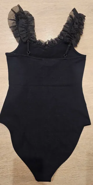 Body negro &Other Stories. Talla XS. Sin estrenar