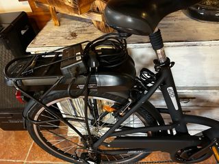 Bicicleta Eléctrica Paseo Negra
