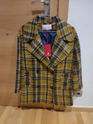Abrigo Etiem cuadros amarillo sin estrenar