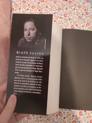 Materia oscura (Noches Negras) (Spanish Edition)