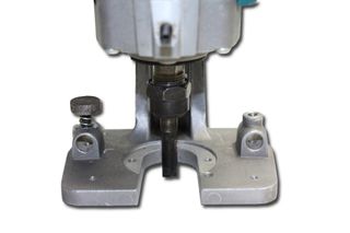 FRESADORA VIRUTEX FR192VG CON PINZA DE 6MM 73563