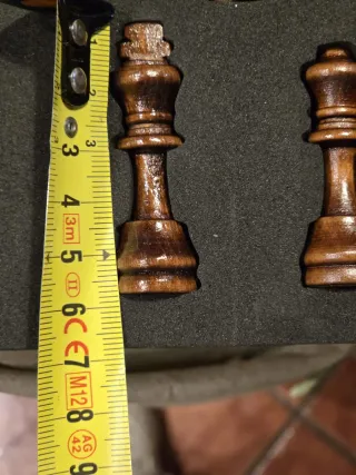 Juego de mesa ajedrez de madera