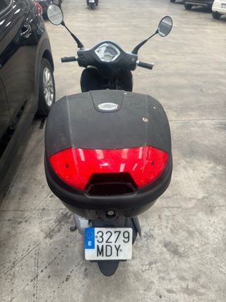 Piaggio Liberty 125 Plata