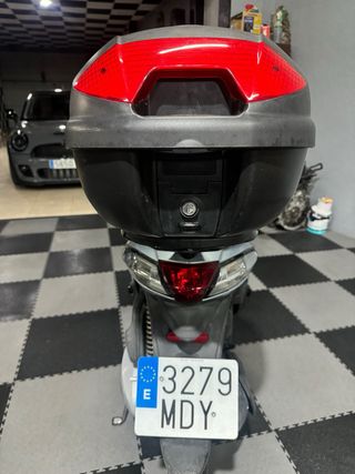 Piaggio Liberty 125 Plata
