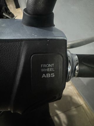 Piaggio Liberty 125 Plata