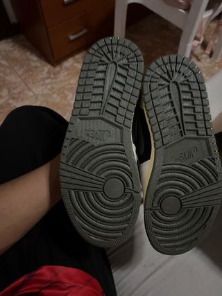 Nike Travis Scott Oliva Talla 38