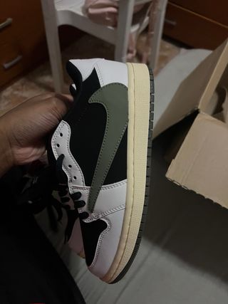 Nike Travis Scott Oliva Talla 38