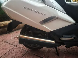 Scooter Peugeot Satelis 125cc Blanca 2013