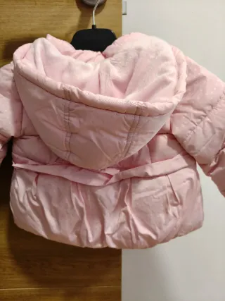 Abrigo rosa bebé 6-12 meses