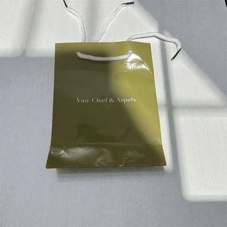 Collar Van Cleef & Arpels Oro y Rojo