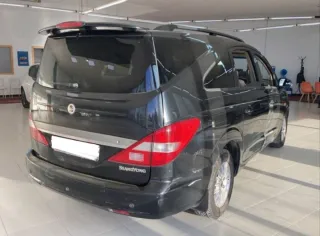 SsangYong Rodius 270Xdi 165cv