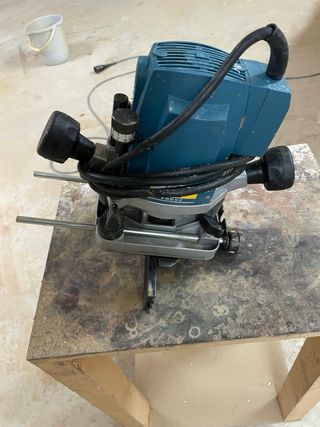 Fresadora Virutex FR66F