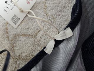 Top punto Zara T. M - Nuevo con etiqueta