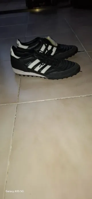 Zapatos micro fútbol Adidas