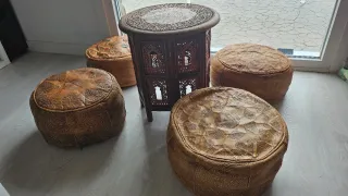 Mesa y 4 puffs marroquíes