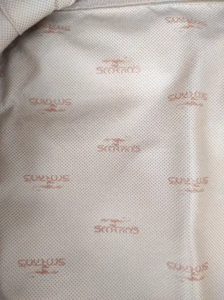 Juego de maleta, bandolera y neceser de viaje