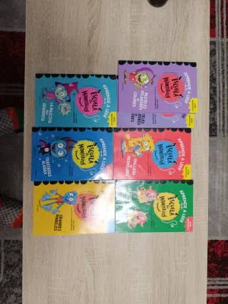 Pack 7 Libros Escuela de Monstruos