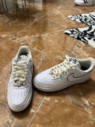 Nike Air Force 1 Blancas y Negras