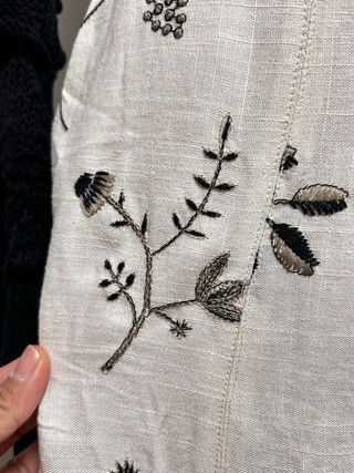 Conjunto Crochet Negro y Falda Estampada Talla XL