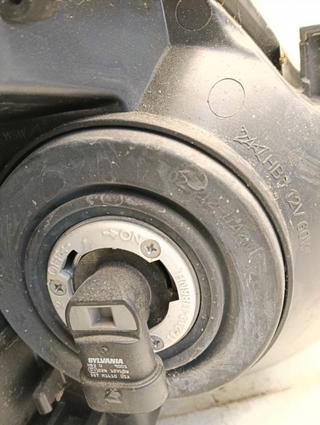 FARO IZQUIERDO TOYOTA PRIUS (ZVW30) 2ZR 0821211P6