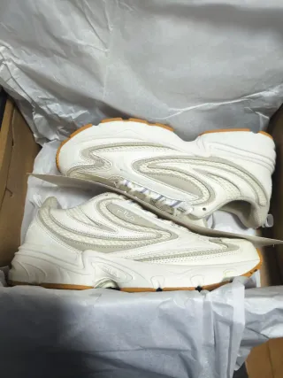 Zapatillas Fila Actix Retro Beige/Blanco