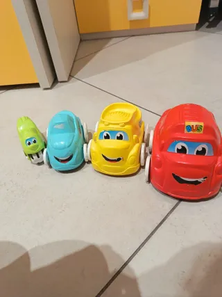 Set giochi bimbi: piano e bus