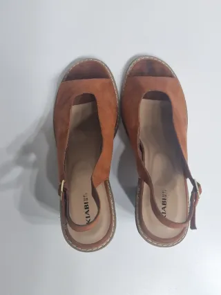 Zapatos Kiabi tacón slingback ante