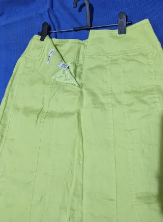 Falda larga verde lima